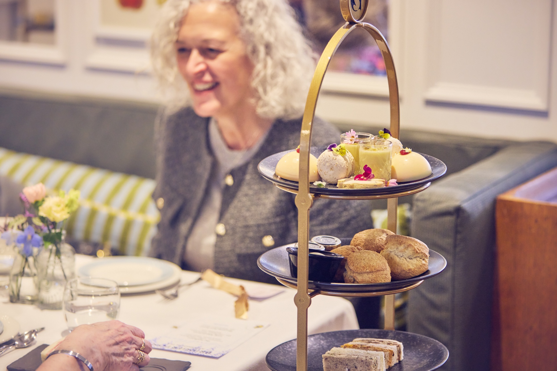 Afternoon Tea with Prosecco