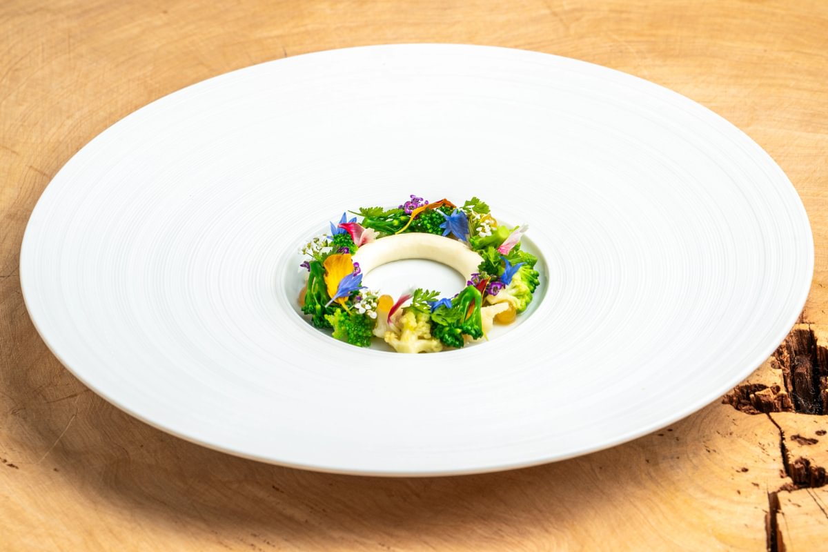 Stay & Dine Àclèaf April - October | Courtyard Room