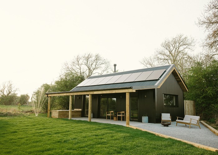 A stay in The Cabin for 2