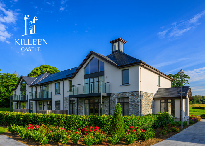 Overnight Bed, Breakfast & Evening Meal for 2 People