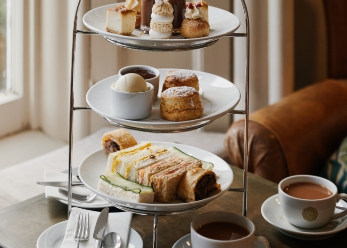 Afternoon tea for one