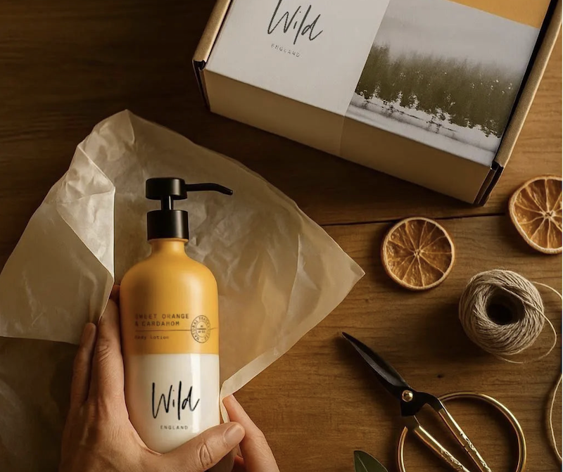 Wild Gift Box Orange + Cardamon