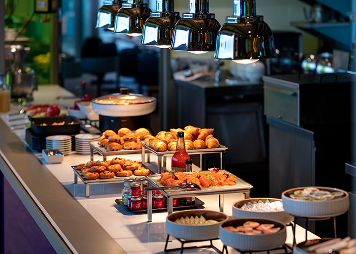 Wertgutschein für ein Frühstück im THE ROOF Düsseldorf
